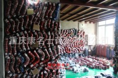 汽車(chē)編織硅膠管解放新奧威310馬力下水膠管