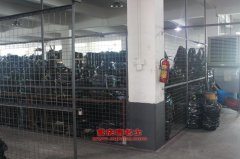 神狐HLQ5160TXSD洗掃車用的康明斯ISDe210 40發(fā)動機的配件及大修