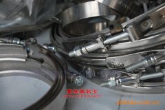 慶巖CDJ5100JGKZ18C高空作業(yè)車用的錫柴CA6DF3-18E3發(fā)動機(jī)的保養(yǎng)及配件