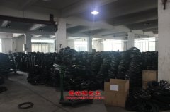福田BJ5037XXH-FC救險車用的康明斯ISF2.8s4161P發(fā)動機(jī)的配件及大修