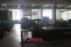 黃河ZZ5254XXYK56C6D1廂式運(yùn)輸車用的玉柴YC6J220-42發(fā)動(dòng)機(jī)的配件及保養(yǎng)