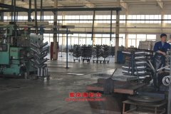 春洲JNQ6500E1輕型客車用的綿陽(yáng)新晨JM491Q-ME發(fā)動(dòng)機(jī)的配件及保養(yǎng)