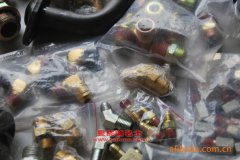 安源PK6112AGH混合動(dòng)力城市客車用的康明斯ISBE185 30發(fā)動(dòng)機(jī)的修理及配件