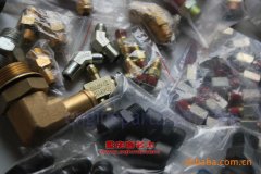 榮昊SWG3254自卸汽車用的濰柴WD615.61A發(fā)動機的修理及配件