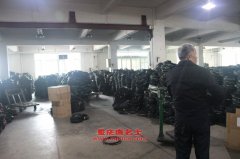 宇通YTZ5250ZWX20E污泥自卸車用的康明斯ISDe230 30發(fā)動(dòng)機(jī)的修理及配件
