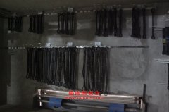 川路DYQ3259D4AC自卸汽車(chē)用的康明斯ISDe300 40發(fā)動(dòng)機(jī)的配件及大修