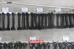 麒龍QLY5251ZLJHTG384自卸式垃圾車用的上菲紅F2CE3681G*P發(fā)動(dòng)機(jī)的修理及配件